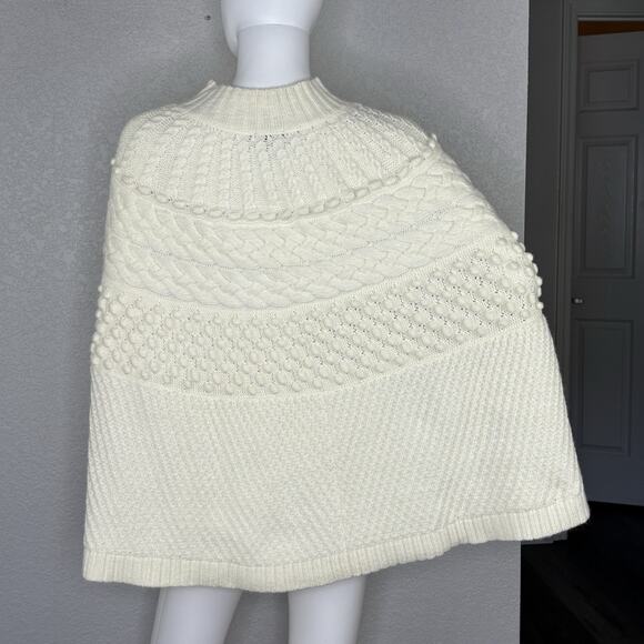 NWT Talbots Poncho Sweater Chunky Mockneck Cable Bobble Knit Ivory Size Small - Picture 5 of 7